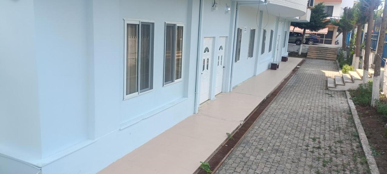 Seasidegolem Apartments Kültér fotó
